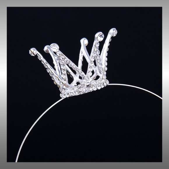 Crystal Mini Crown Headband Womens or Girls Silver Tone Headpiece OS NNT - Picture 2 of 5